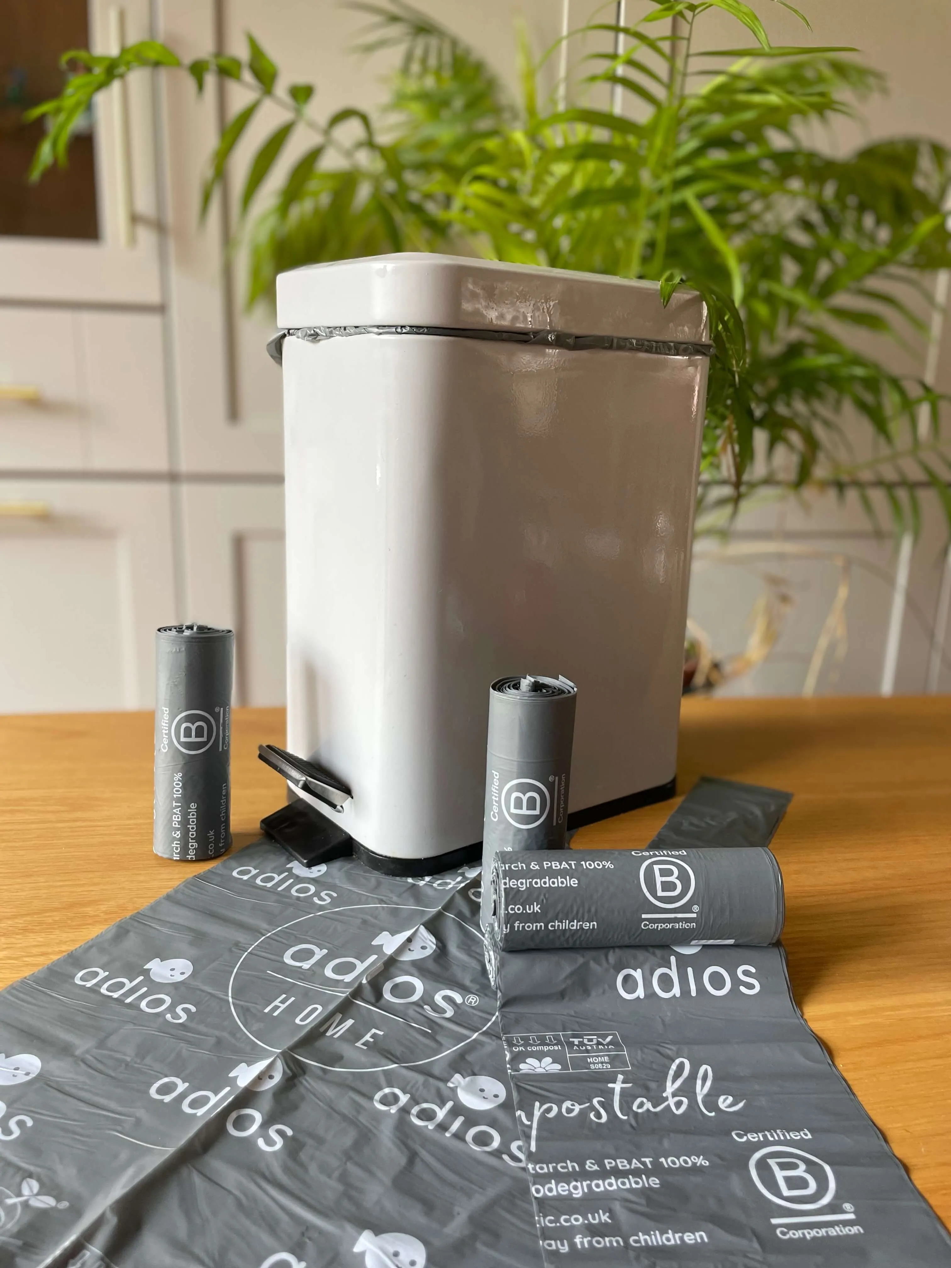 🛍️ Compostable Bin Liners with Handles – 30L 🌿