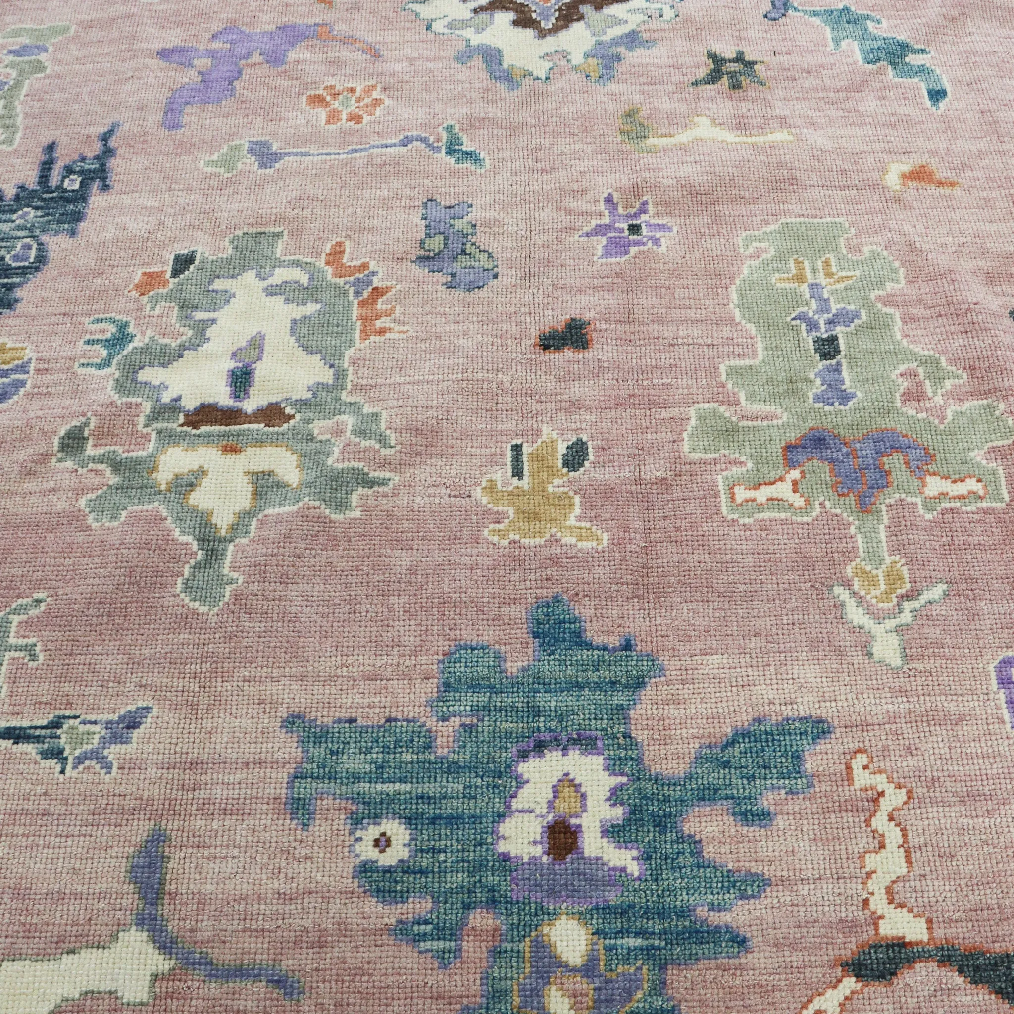 15588 Handwoven Rug 5’10x8’5