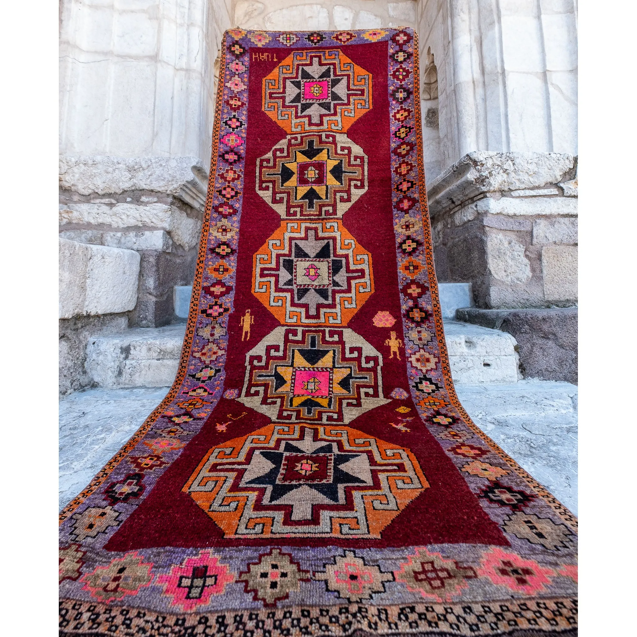 2886 Handwoven Vintage Rug 3’10x10