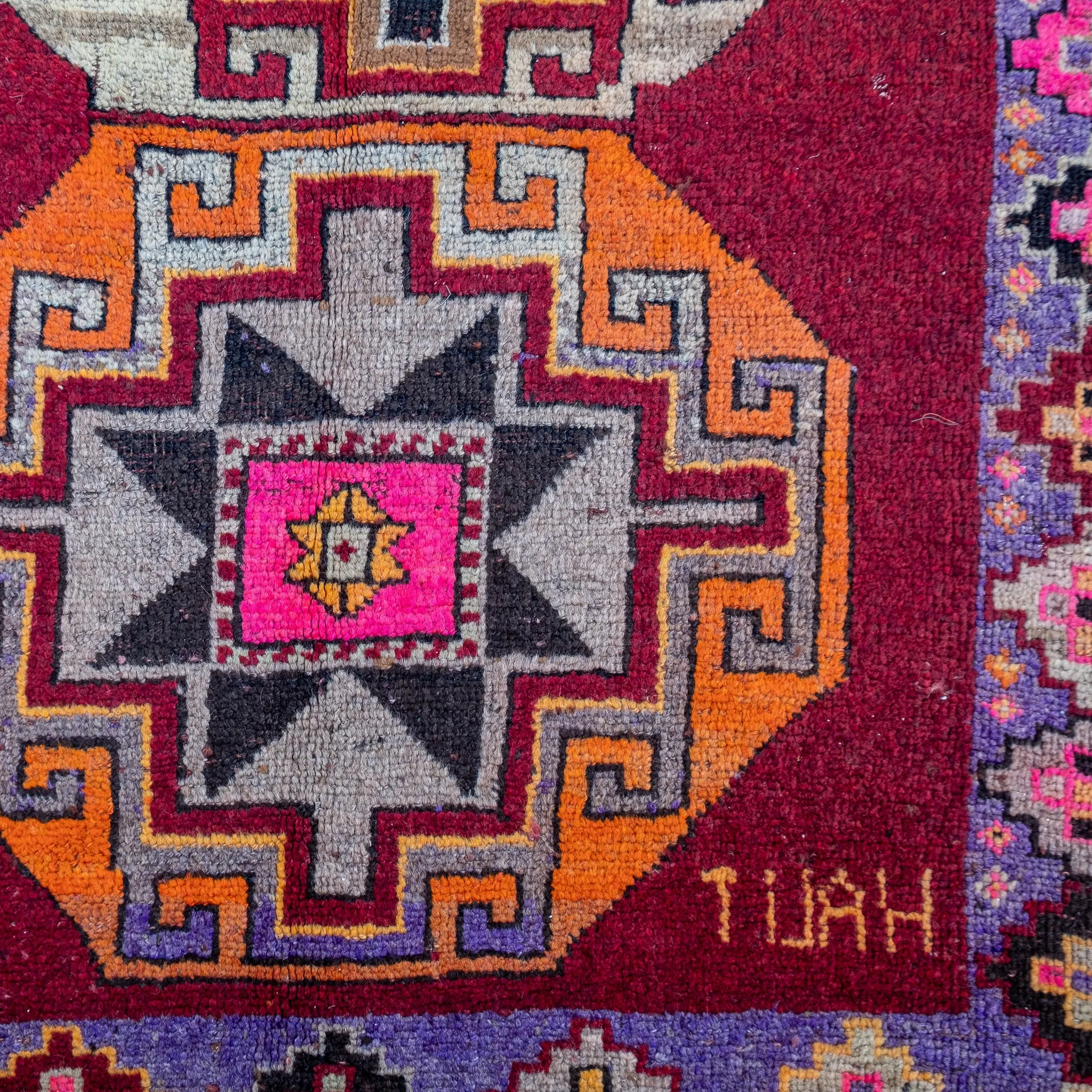 2886 Handwoven Vintage Rug 3’10x10