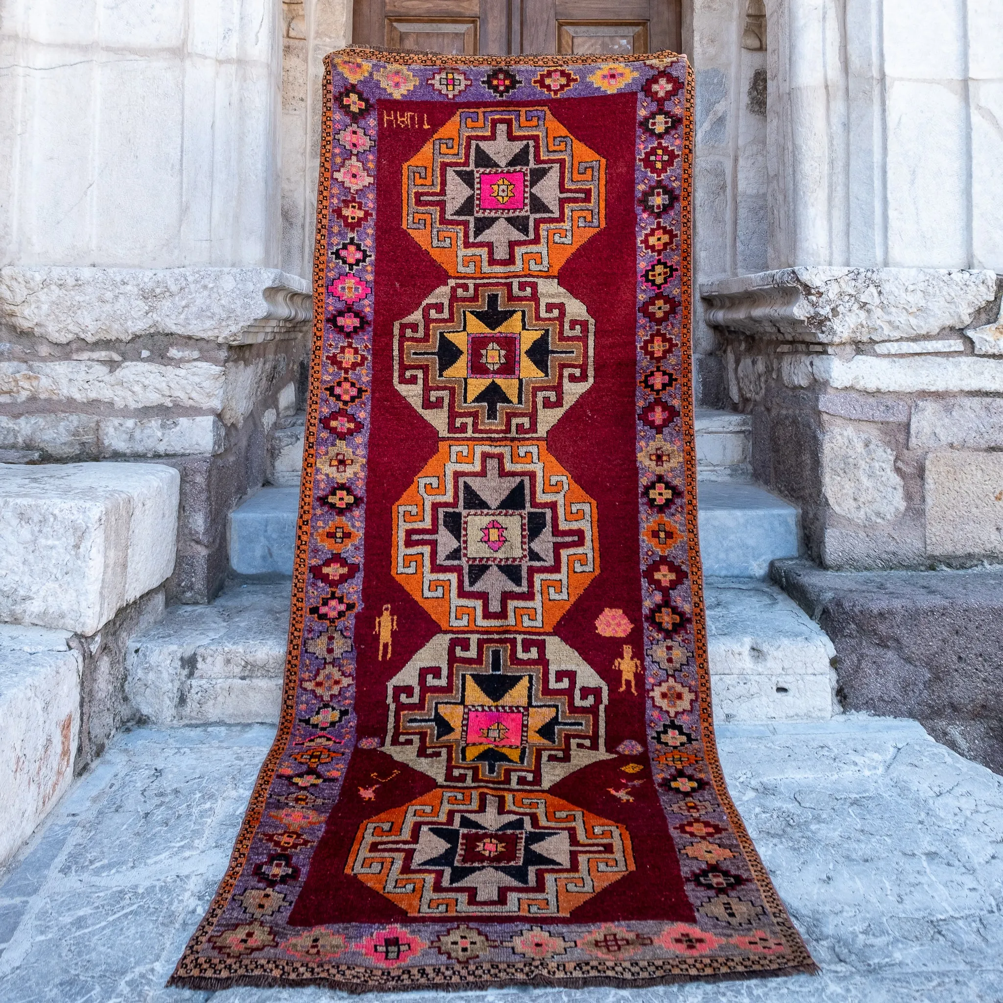 2886 Handwoven Vintage Rug 3’10x10