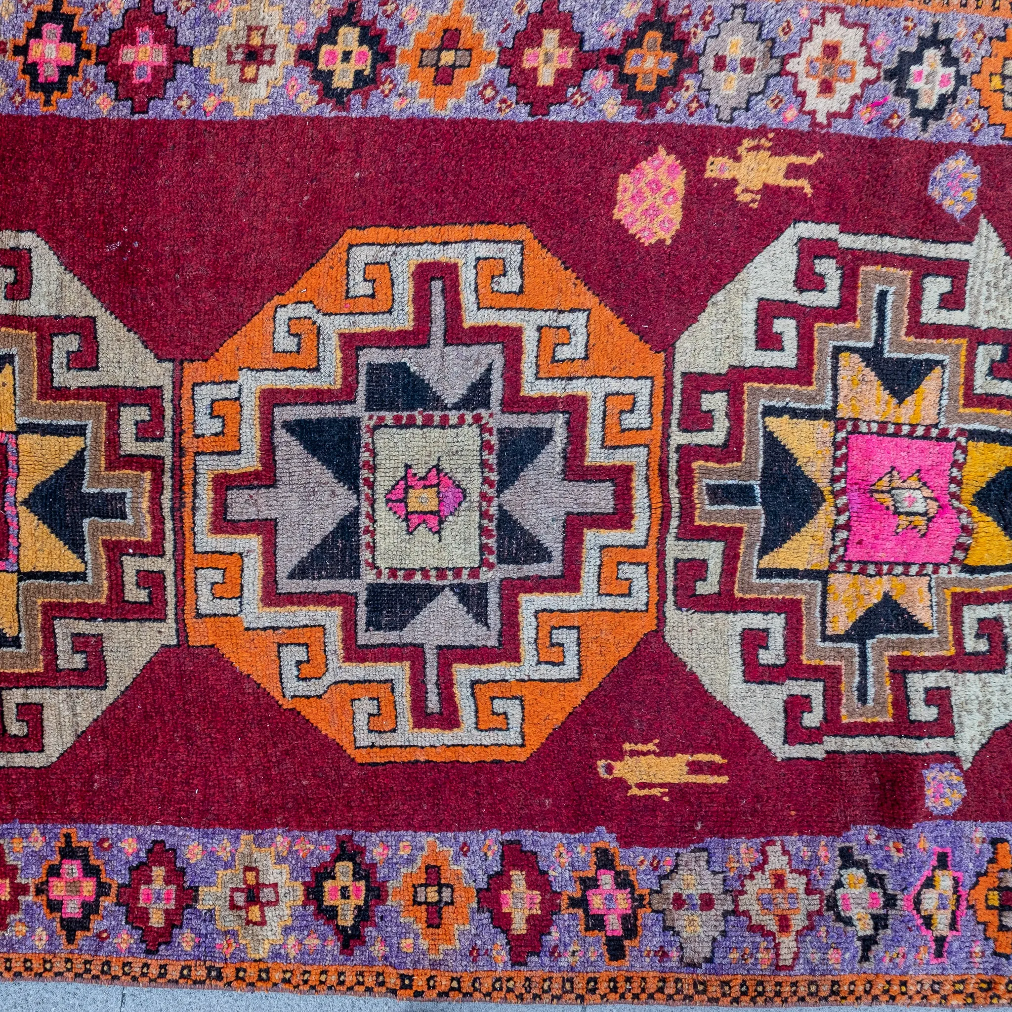 2886 Handwoven Vintage Rug 3’10x10