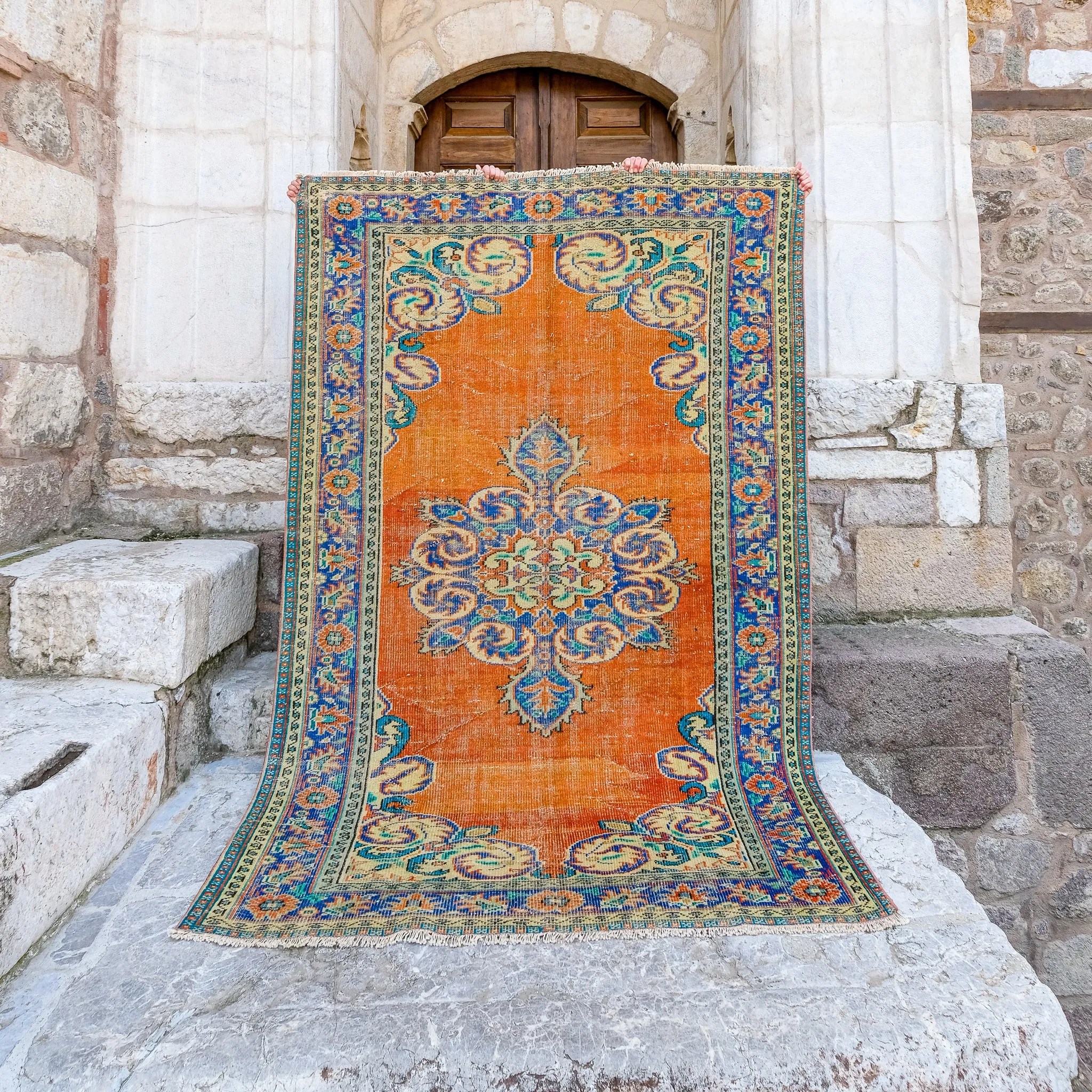 3558 Handwoven Vintage Rug 6'2x9'3