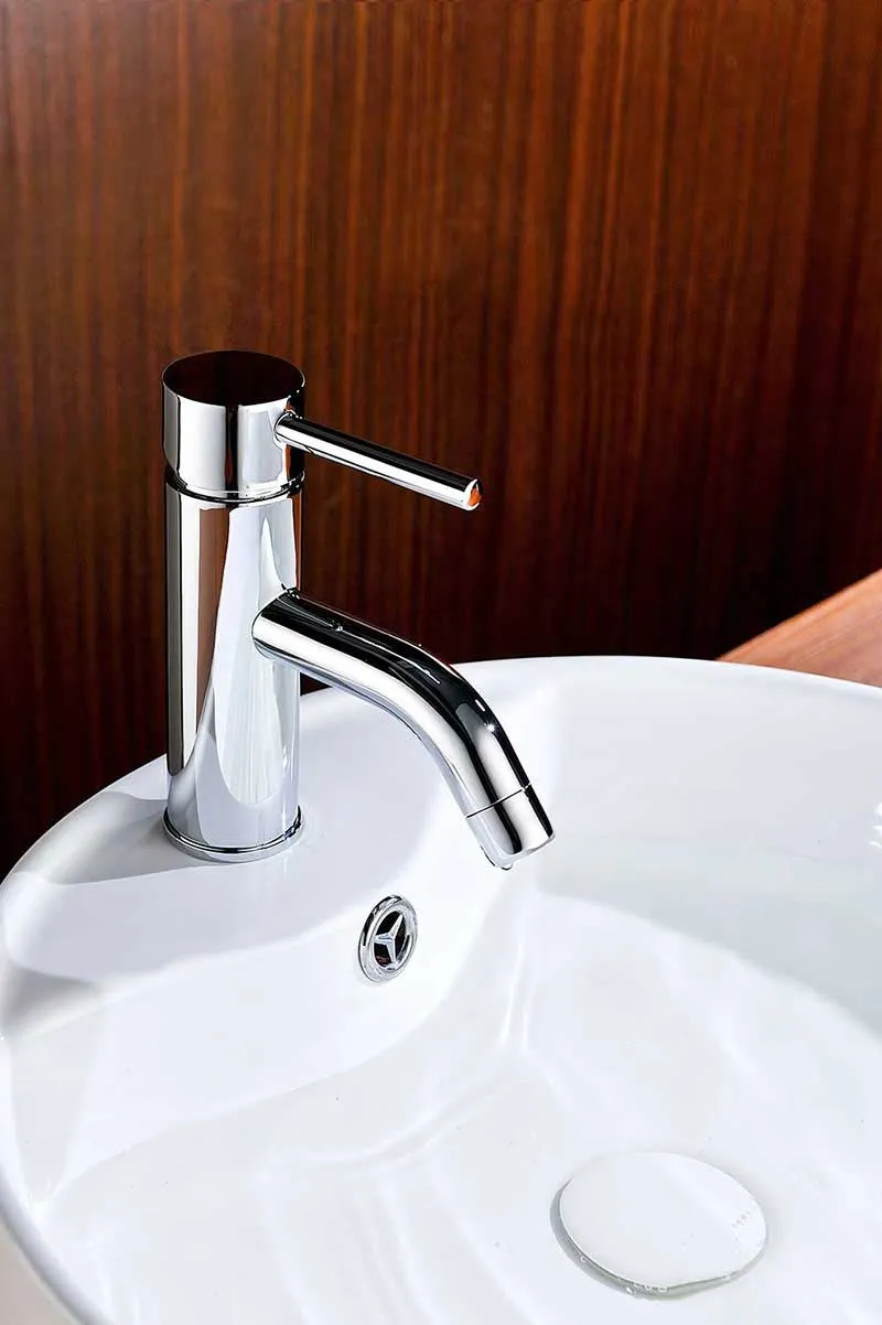 Anzzi Bravo Series Single Handle Bathroom Sink Faucet in Polished Chrome