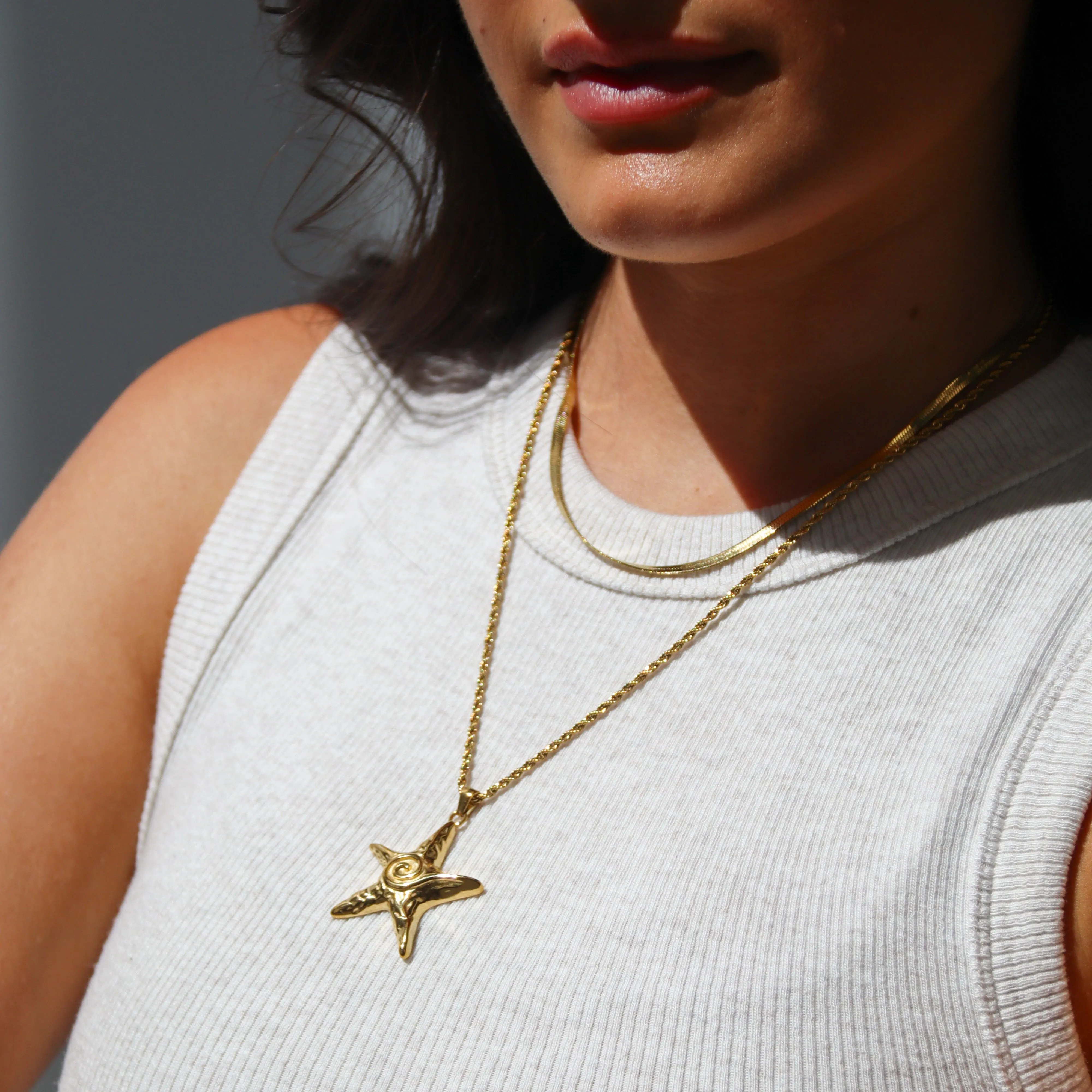 Astra - Starfish Necklace