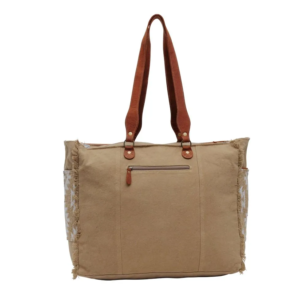 CAMILLA WEEKENDER