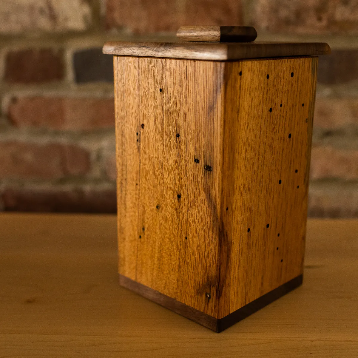 Canister