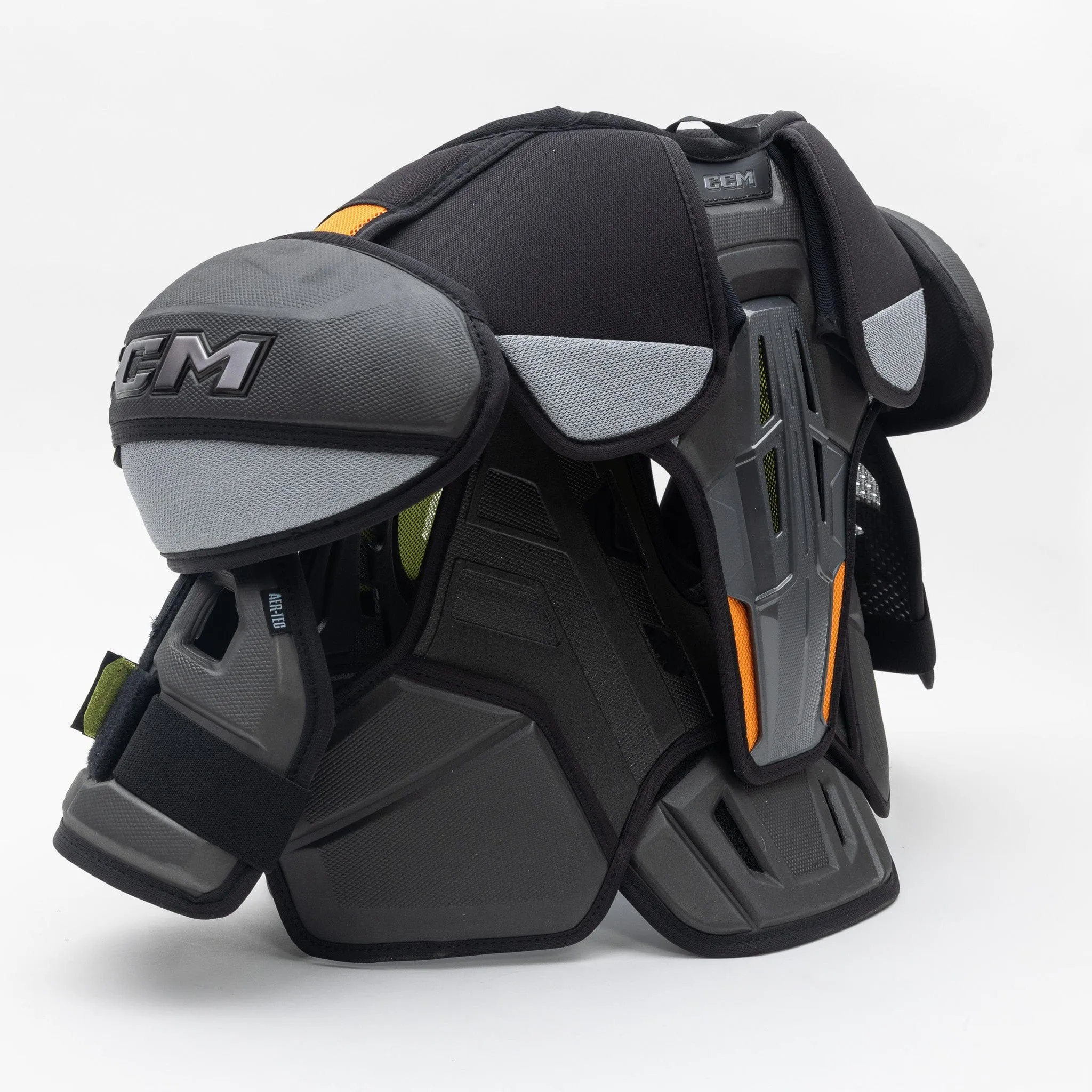 CCM Tacks XF Pro Junior Hockey Shoulder Pads