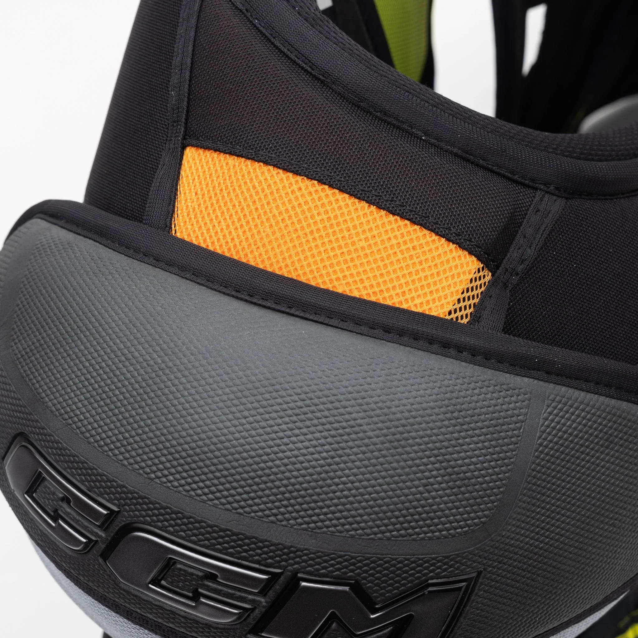 CCM Tacks XF Pro Junior Hockey Shoulder Pads