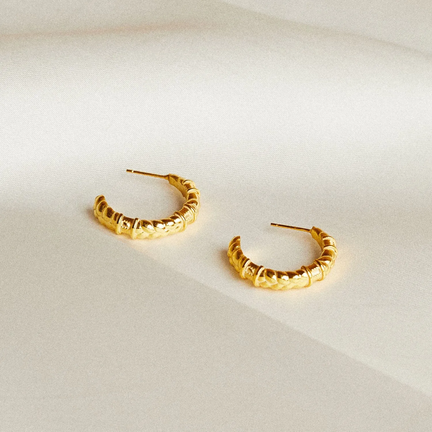 Chunky Braided Hoops - Gold