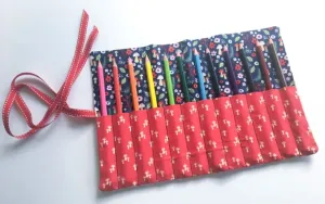 Crayon/Colored Pencil Roll Up Kit