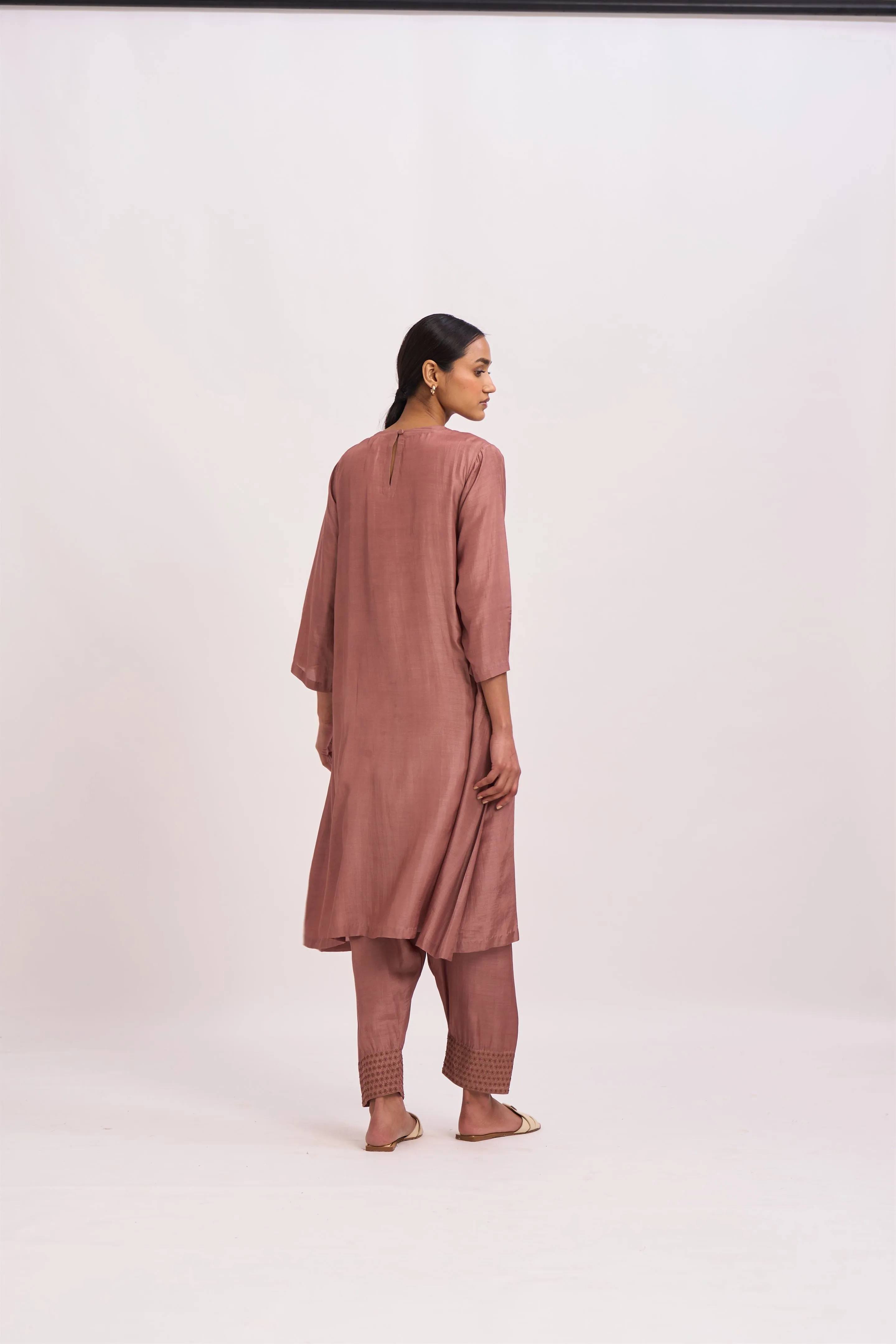 Dot   I   Pocket Style Zayed Kurta Set Cotton Silk Fabric is used in Kurta set Old rose SS24-PS- 101