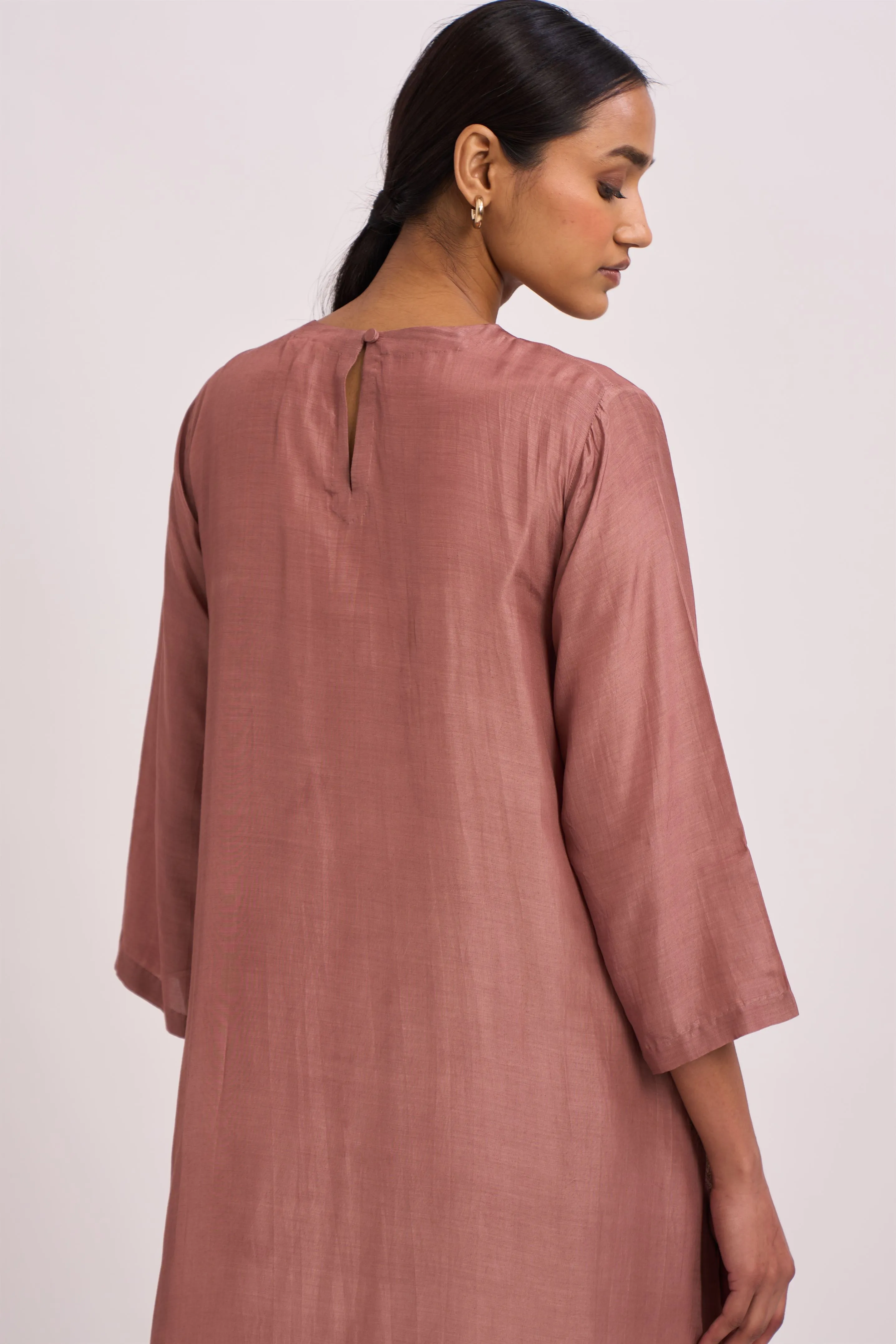Dot   I   Pocket Style Zayed Kurta Set Cotton Silk Fabric is used in Kurta set Old rose SS24-PS- 101
