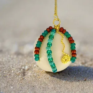 Elegant Natural White Lucina Seashell Pendant with Gold Wire & Multi-Color Glass Beads on Gold-Plated Necklace✨-Beach Boho