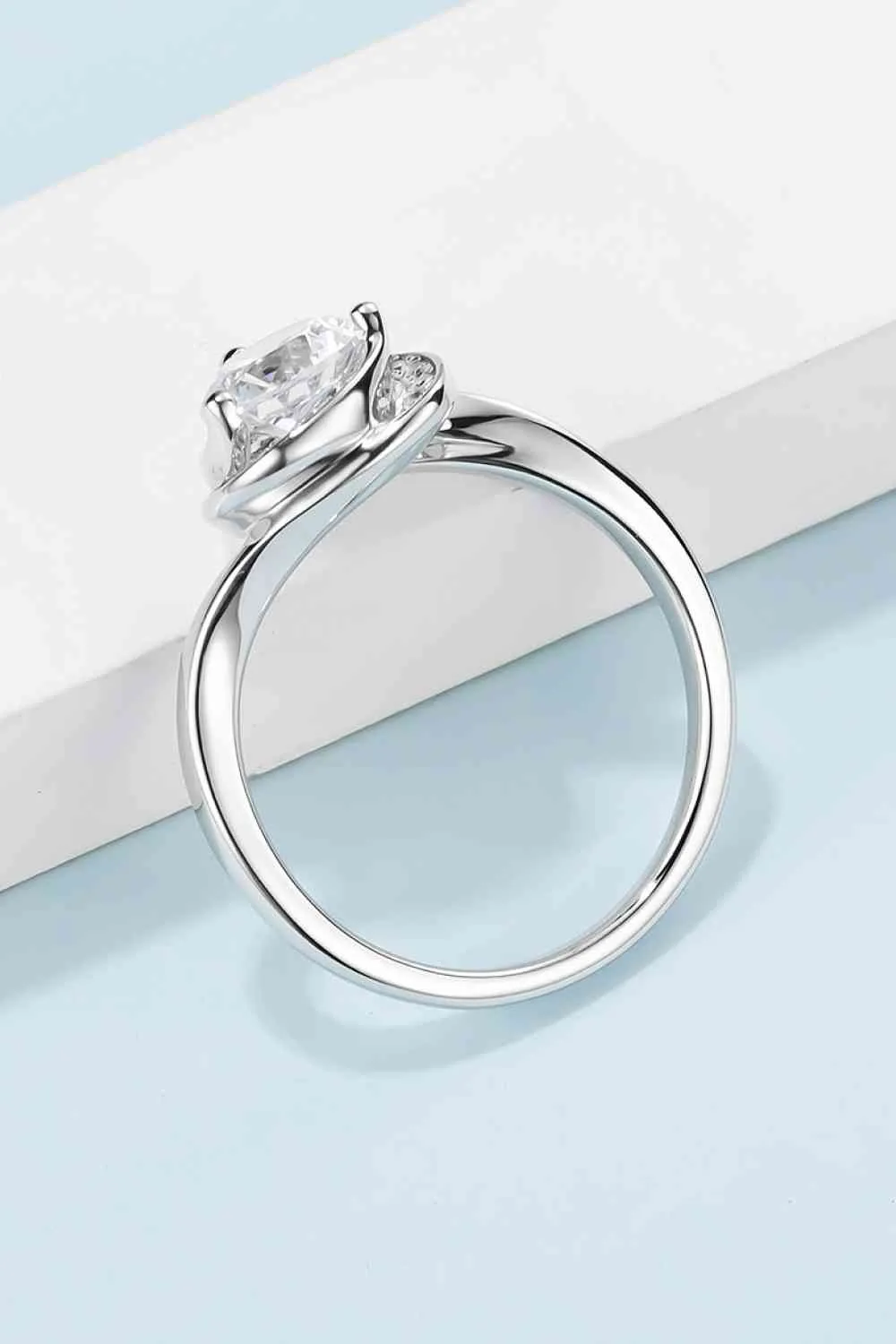 Eternal Heart Moissanite Ring
