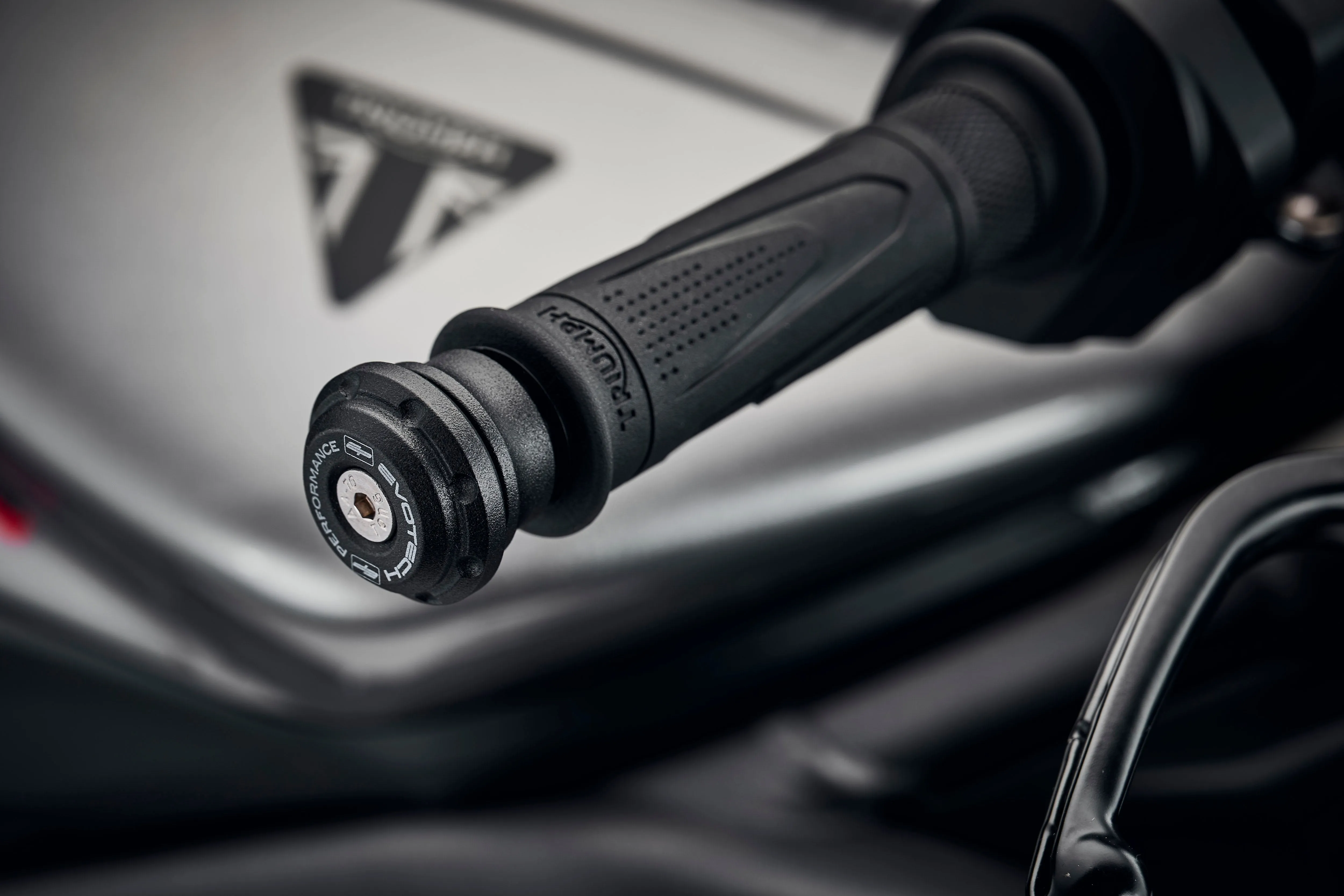 Evotech Bar End Weights (Non Bar End Mirror Version) - Triumph Street Triple R (2020-2022)