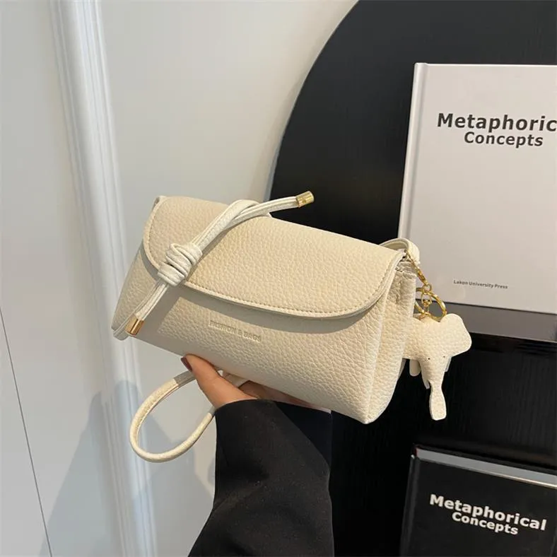 Feylisse | Retro Softness Elegant Bag