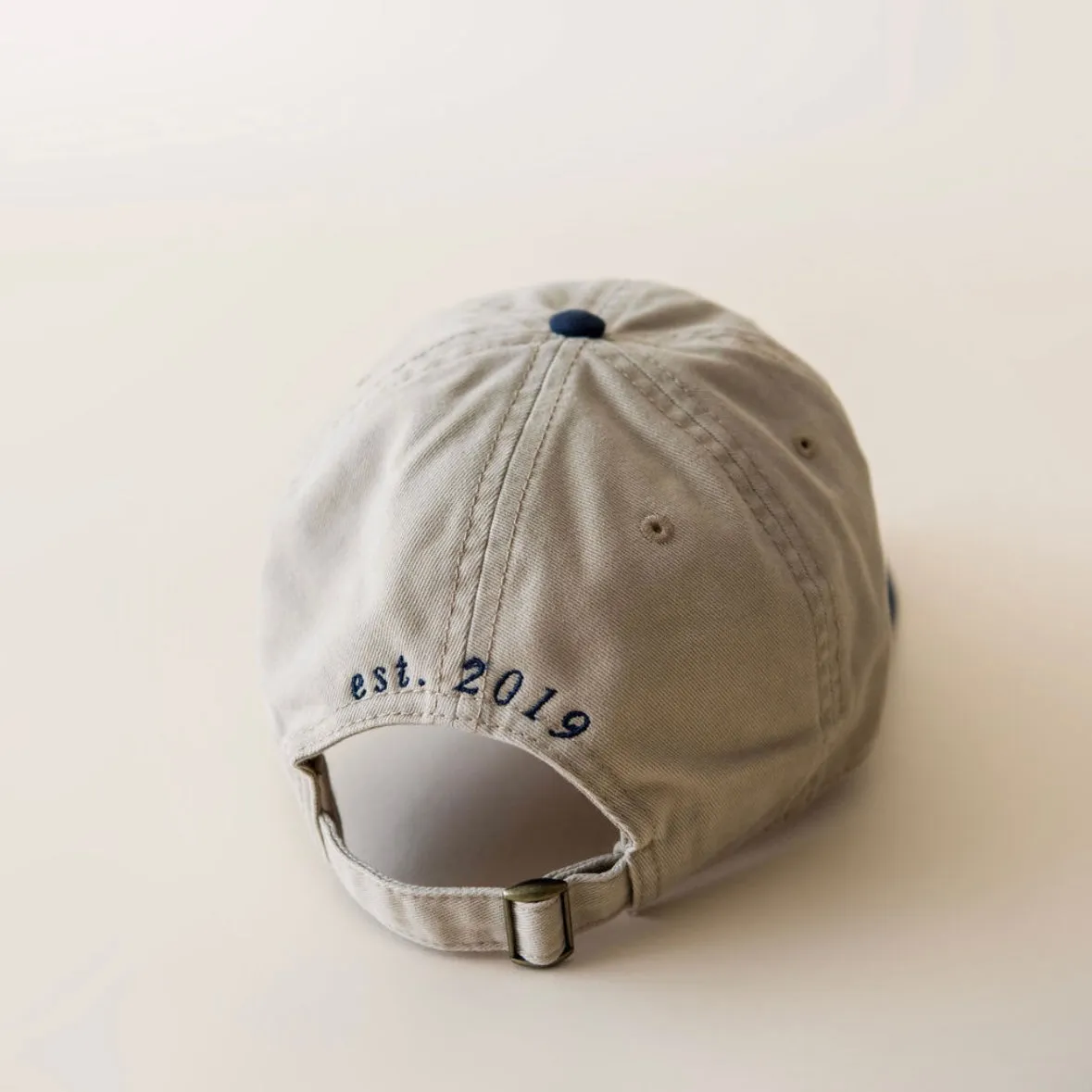 Founders Club Cap | Cream & Navy