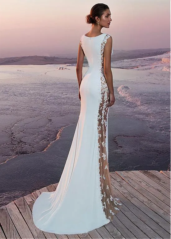 Glamorous Lace Patchwork Hollow-Out Long Evening Dress for Special Occasions