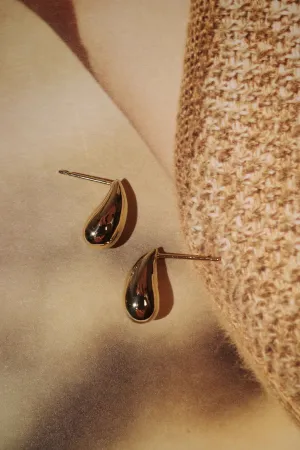 Gold Rain Drop Studs - Medium