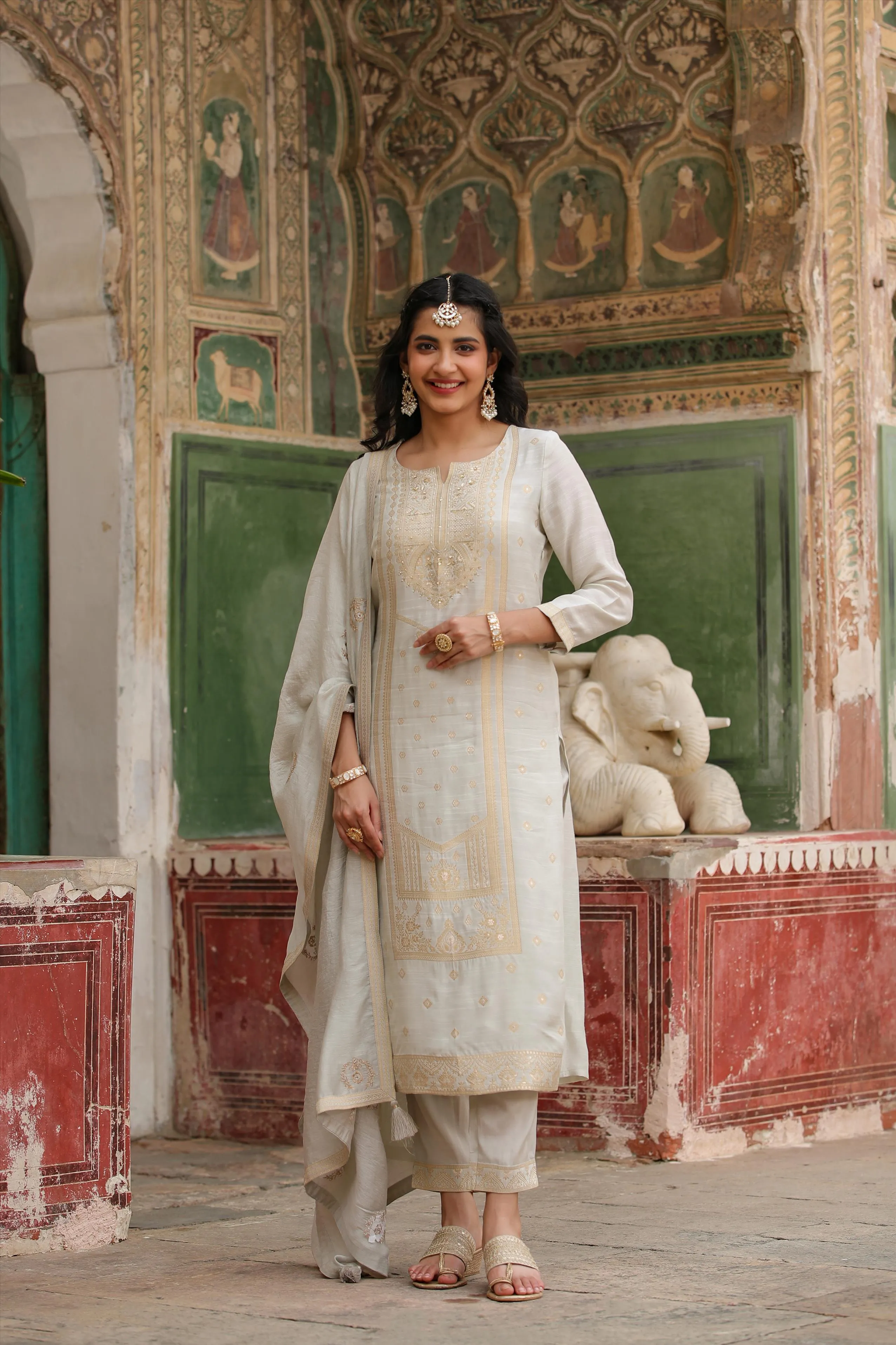 Grey Russian Silk Slub Jacquard Suit Set