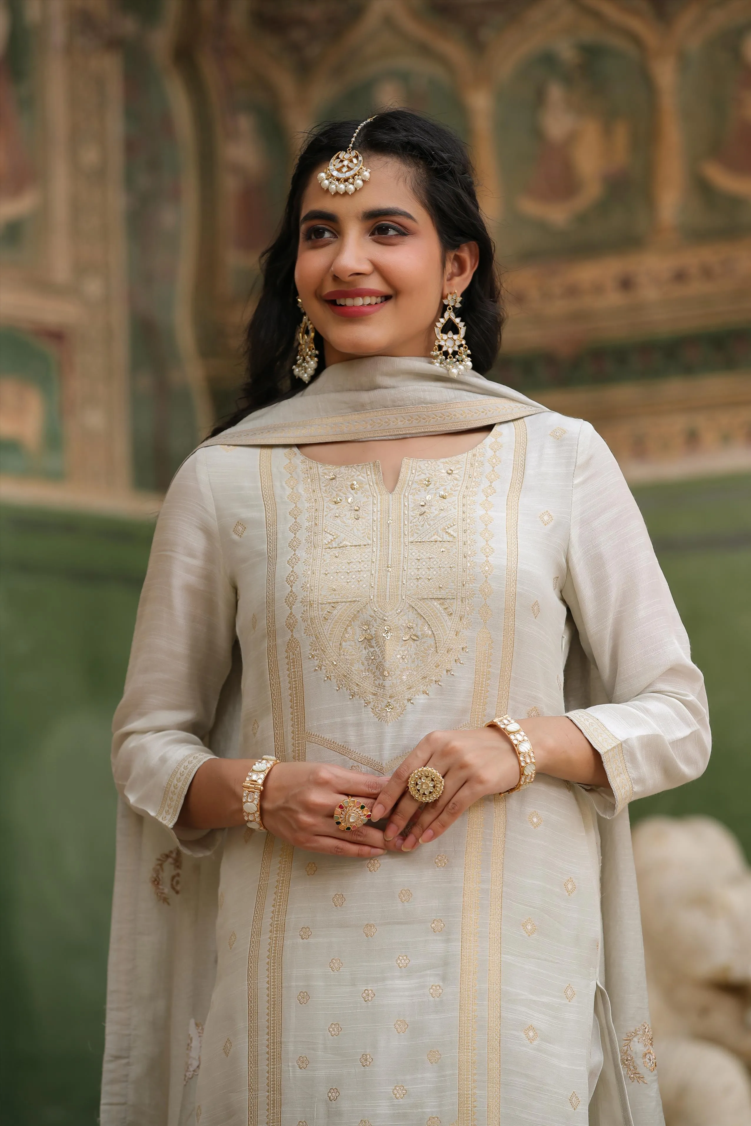 Grey Russian Silk Slub Jacquard Suit Set