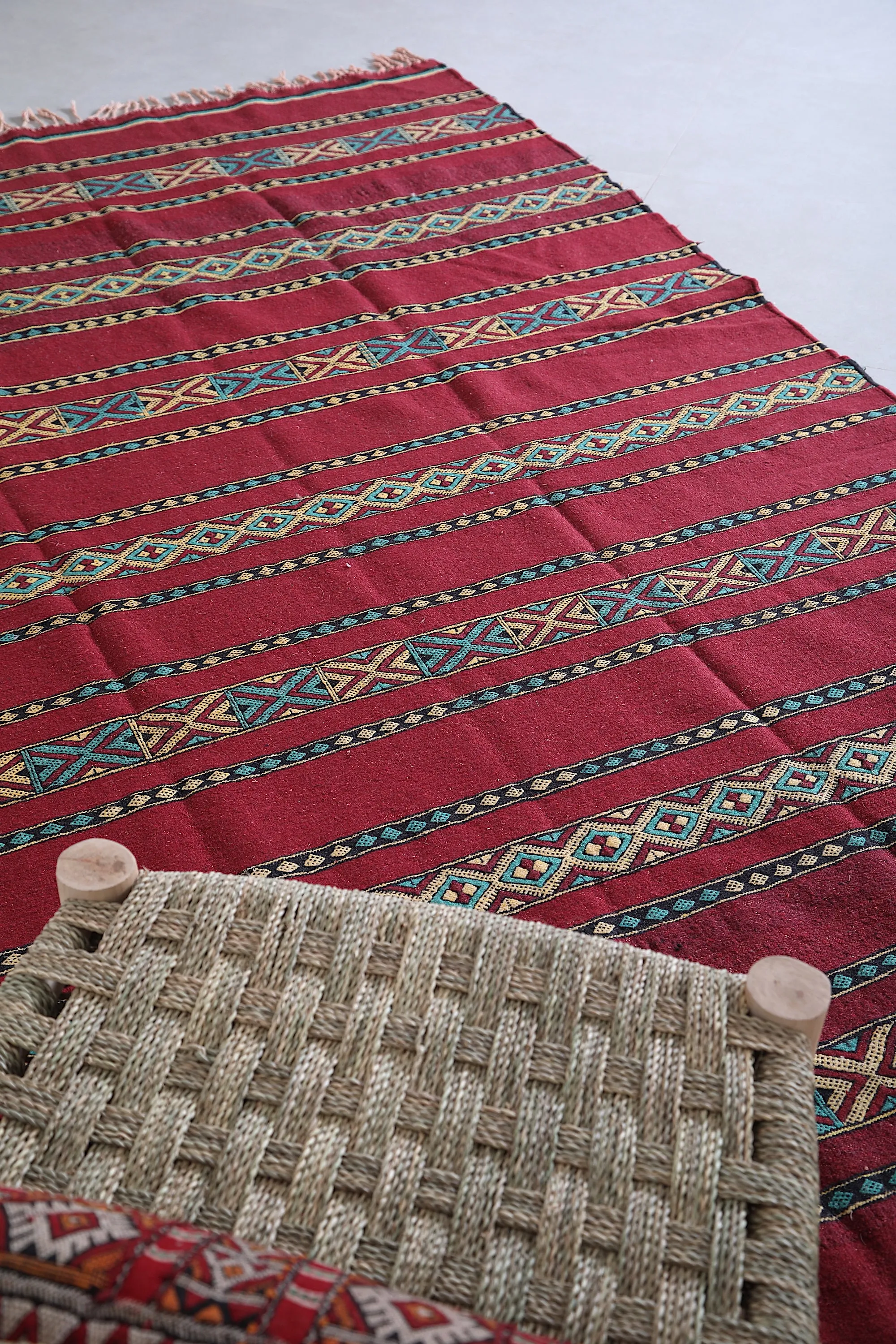 Handwoven Bohemian Kilim Rug 5.9 FT x 10.2 FT – Moroccan Elegance