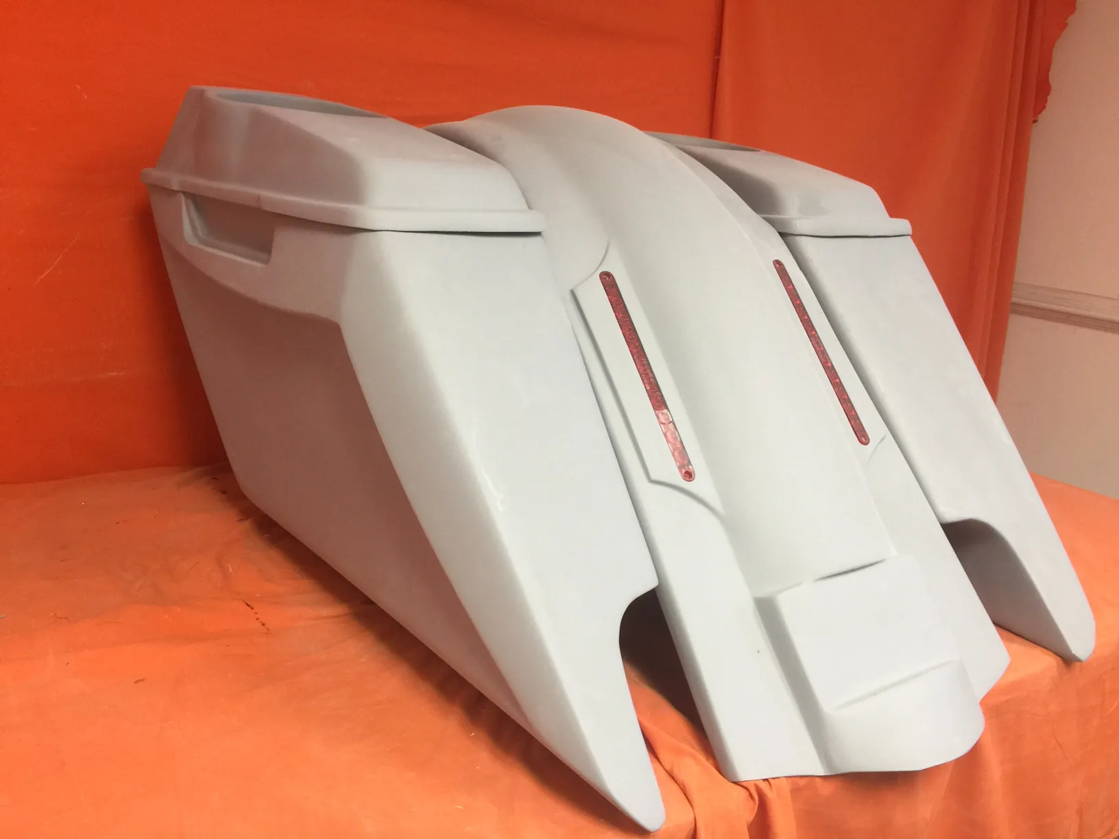 Harley Davidson 2014 - 2023  5" Fifty Five Extended Stretched Saddlebag LED Fender Kit Dual Cut Outs 6.5" Speaker Lids