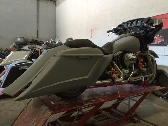Harley Davidson 6" Trendsetter Extended Saddlebag LED Fender Kit Dual Cut Outs 6 x 9 Speaker Lids / 2014 - 2023