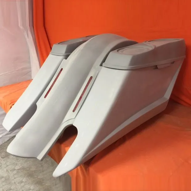 Harley Davidson 6" Trendsetter Extended Saddlebag LED Fender Kit - Right Side Cut Out   Dual 6.5" Speaker Lids / 2014 - 2018