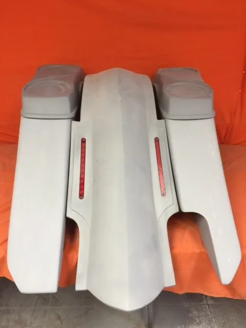 Harley Davidson 6" Trendsetter Extended Saddlebag LED Fender Kit - Right Side Cut Out   Dual 6.5" Speaker Lids / 2014 - 2018
