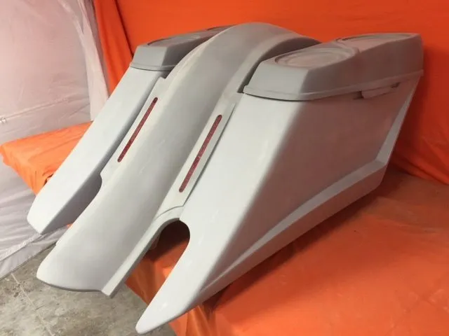 Harley Davidson 6" Trendsetter Extended Saddlebag LED Fender Kit - Right Side Cut Out   Dual 6.5" Speaker Lids / 2014 - 2018