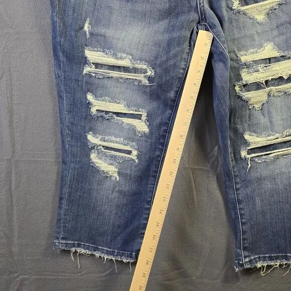 Judy Blue Skinny Fit Capri Women’s Blue Wash Distress Fringe Crop Jeans Size 20W