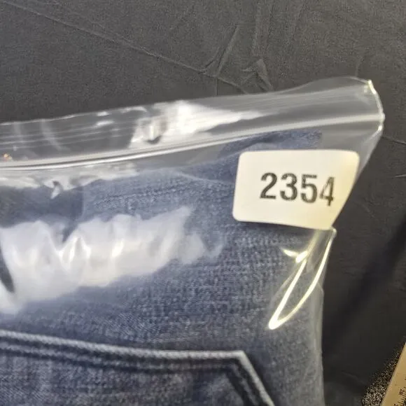 Judy Blue Skinny Fit Capri Women’s Blue Wash Distress Fringe Crop Jeans Size 20W