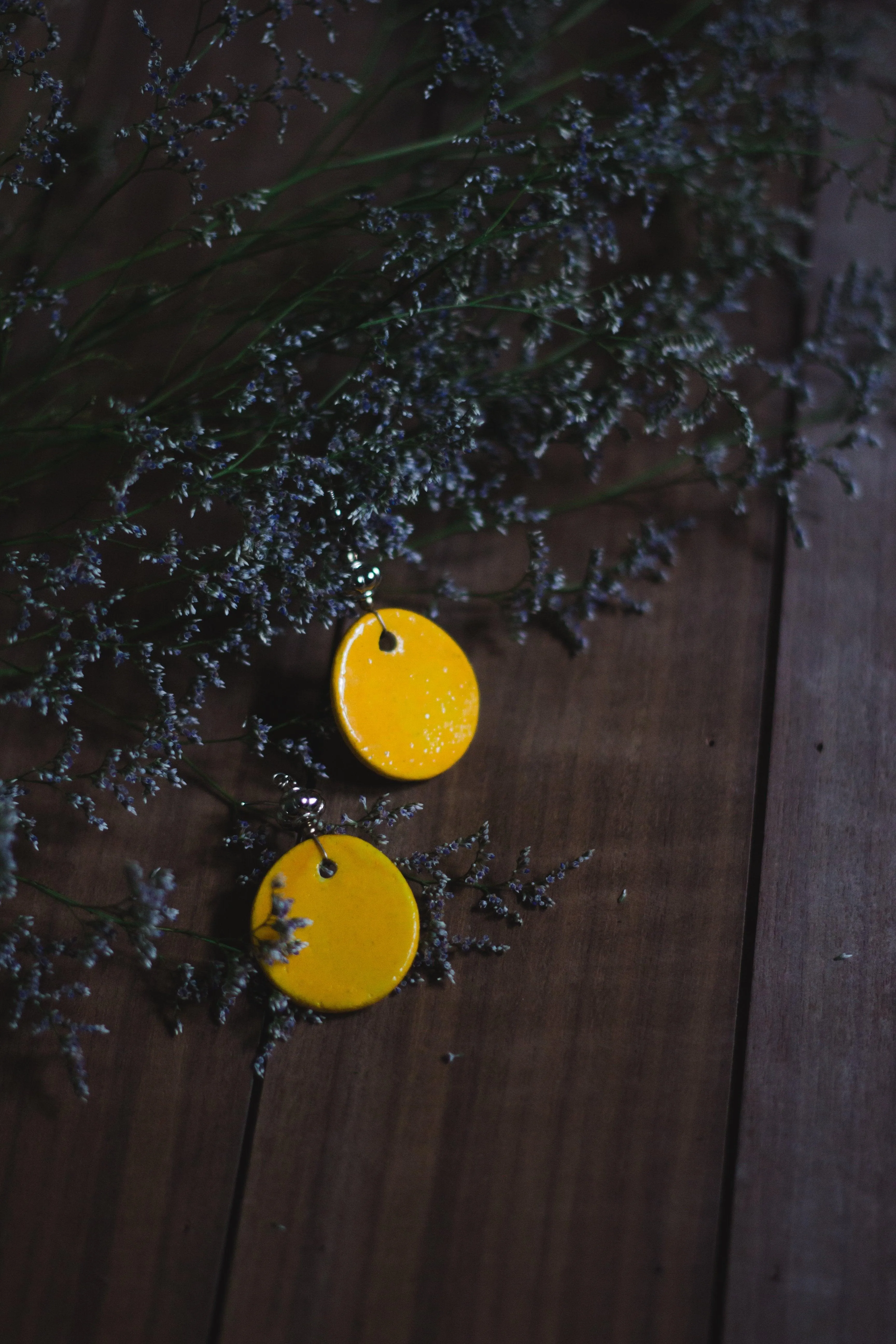 Kaisori blue pottery jewellery - yellow earrngs