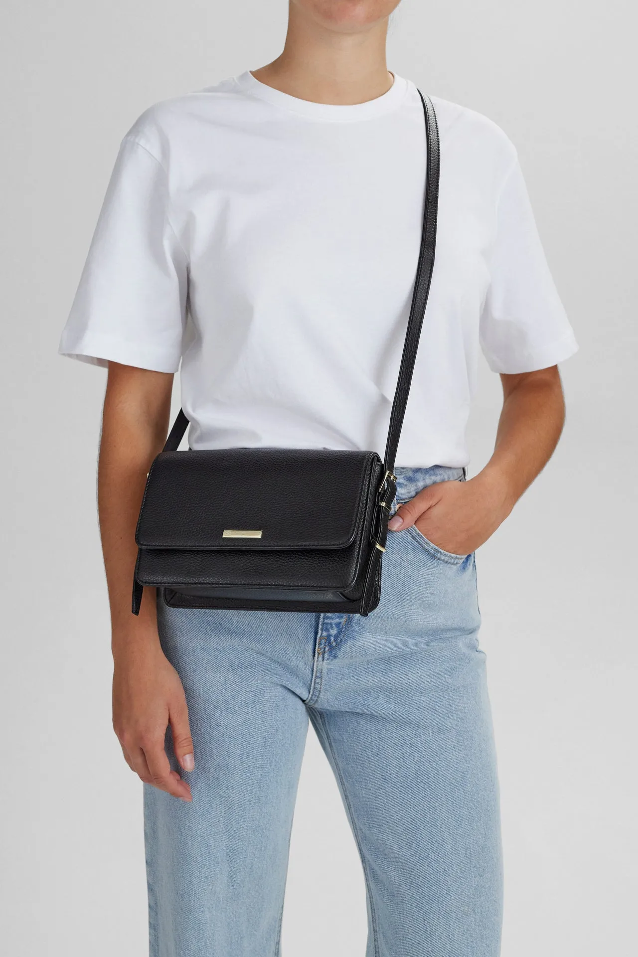 KarlieMBG Crossbody Bag, Grain