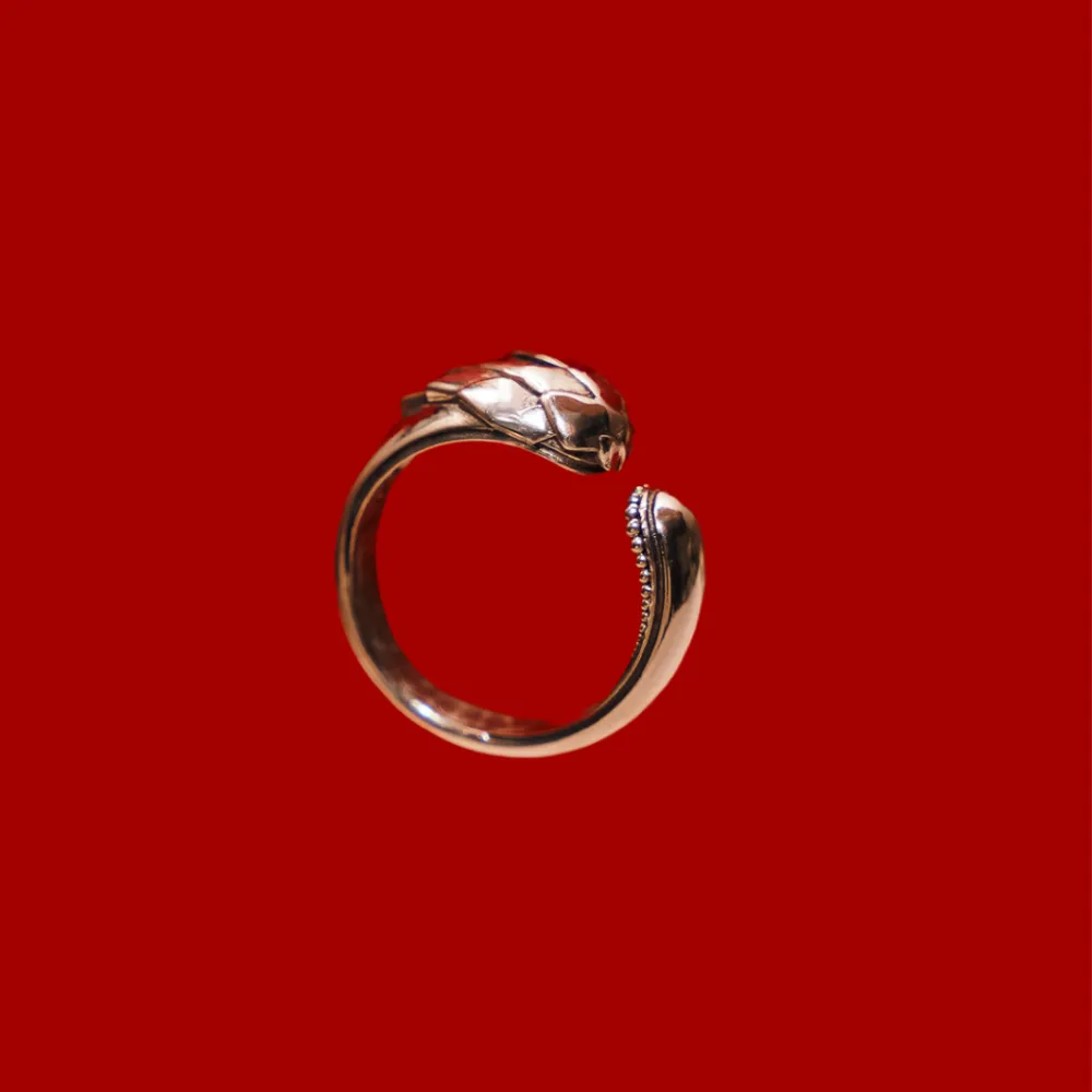 Lilit ring
