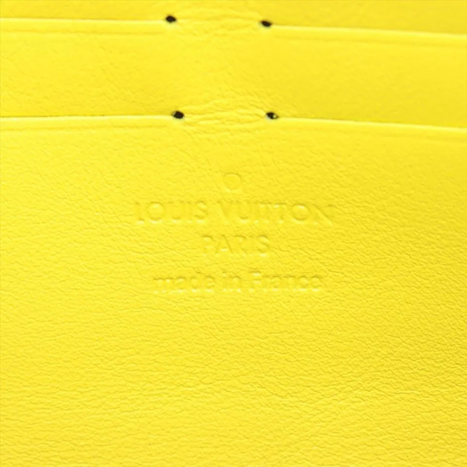 Louis Vuitton Damier Graphite Pochette Voyage MM Zip Clutch Yellow Stripe 862045