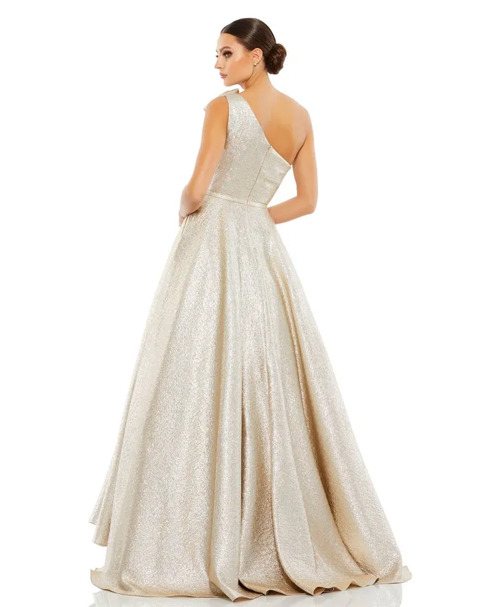 Mac Duggal 67890
