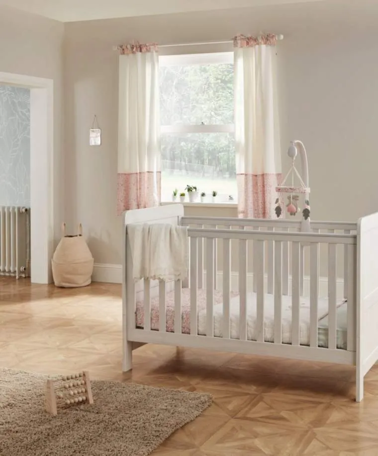 Mamas & Papas Atlas Cot / Toddler Bed - Nimbus White