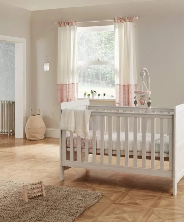 Mamas & Papas Atlas Cot / Toddler Bed - Nimbus White