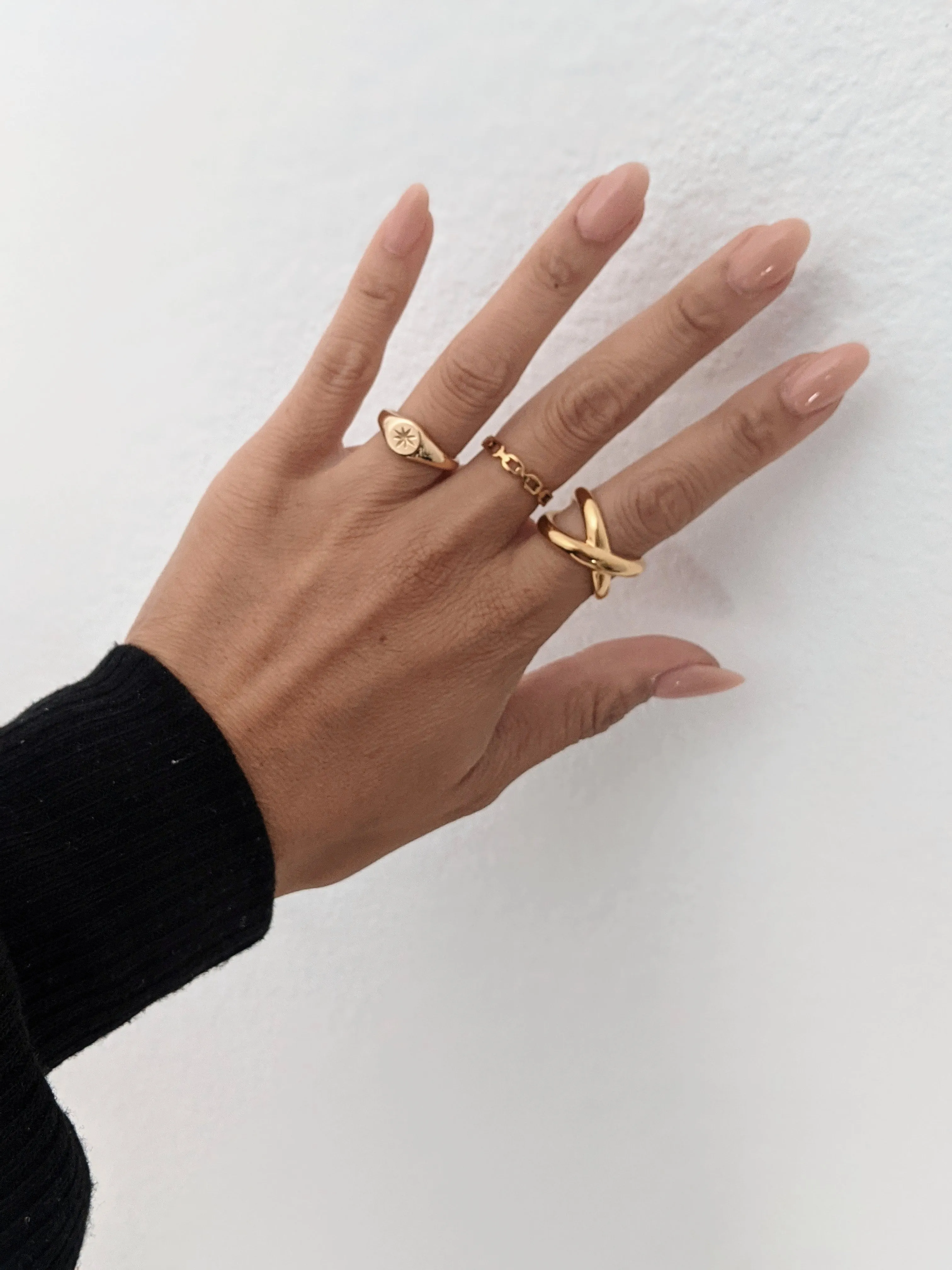 Mini Starlet Signet Ring