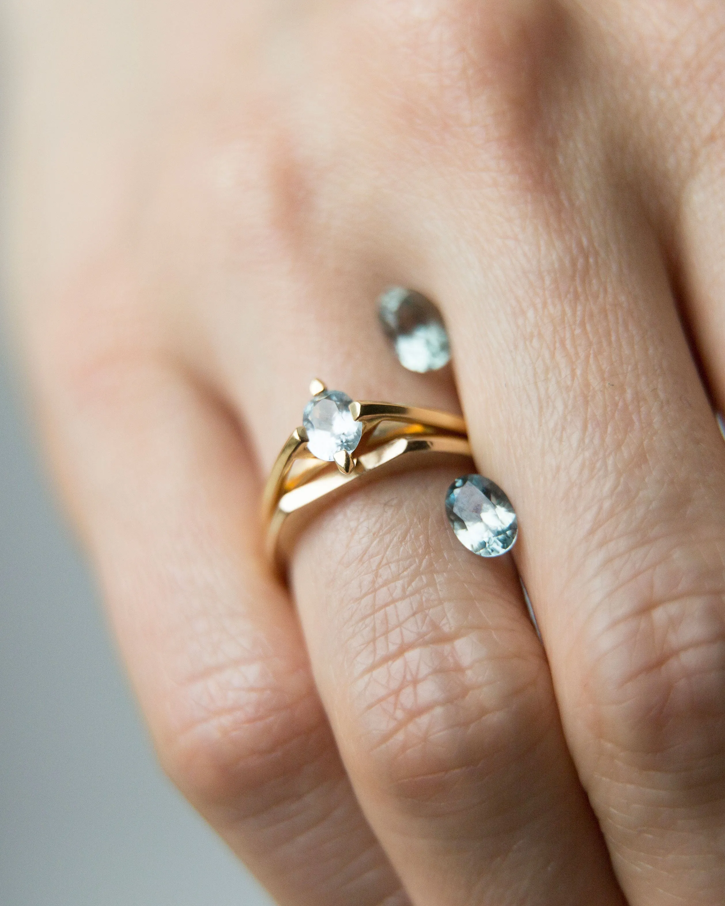 Minimalist Arc   Minimalist Pavé Band Ring Set