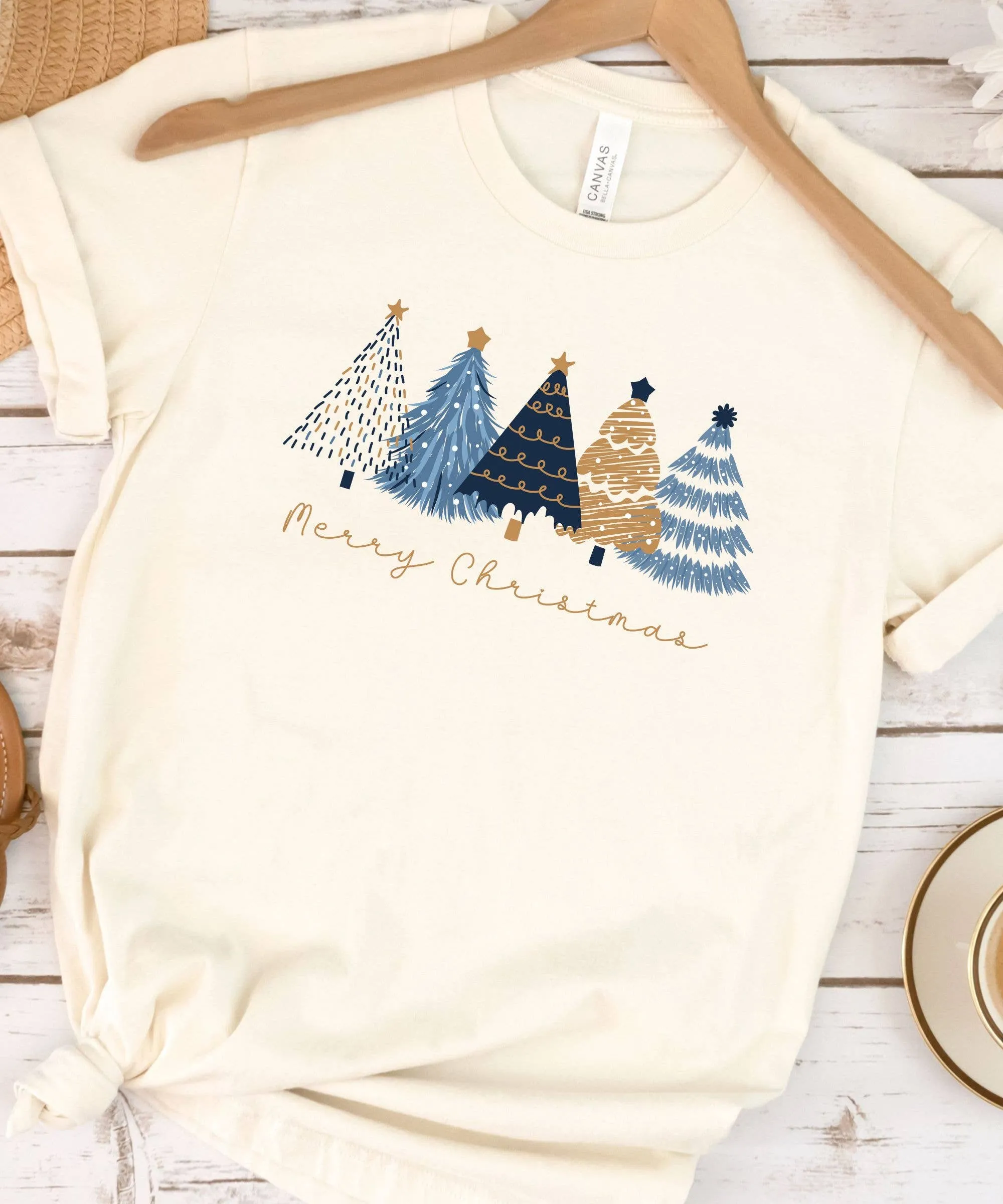 Minimalist Christmas Tree Tshirt
