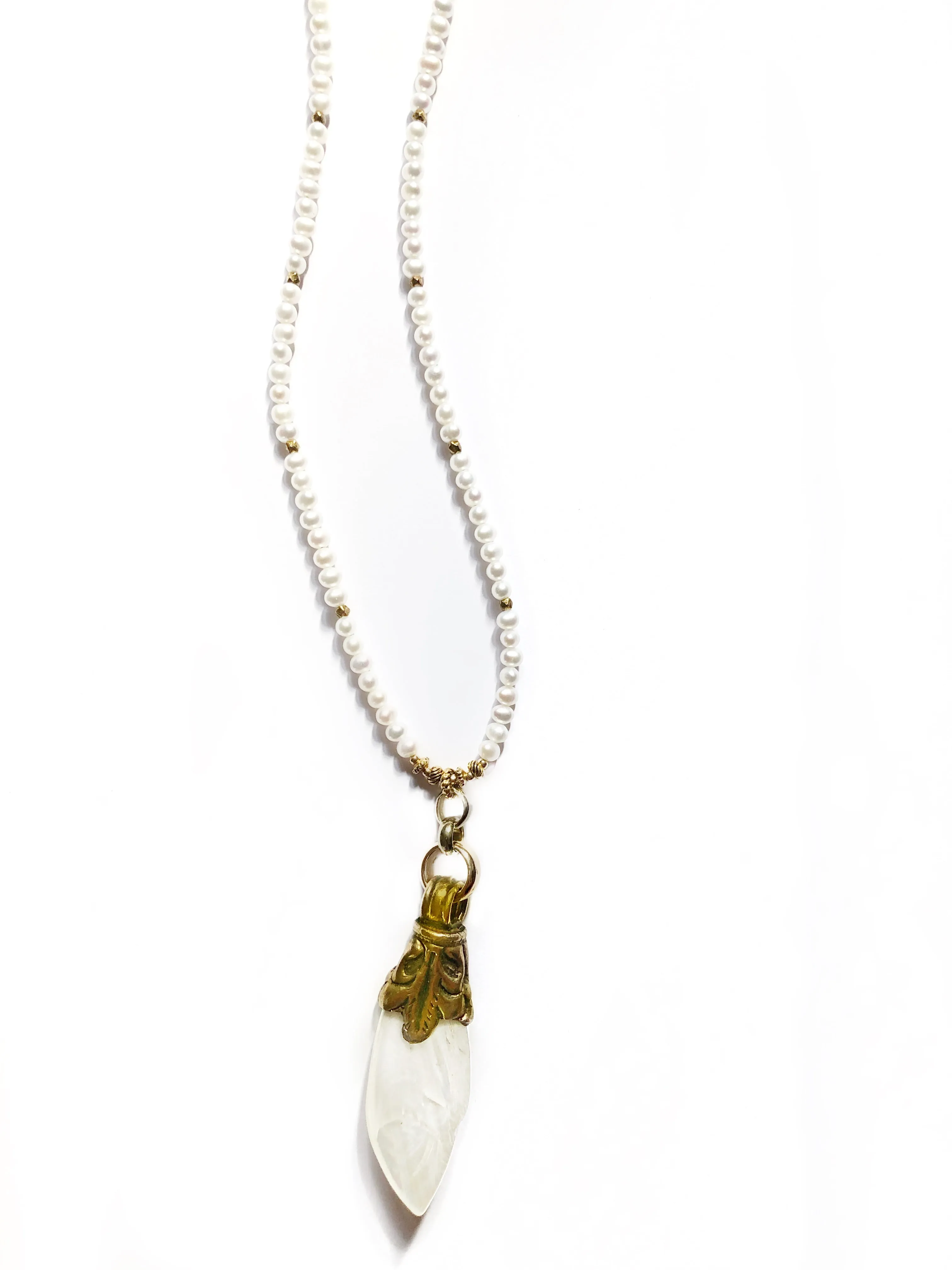 Mother Of Pearl Pendant Necklace