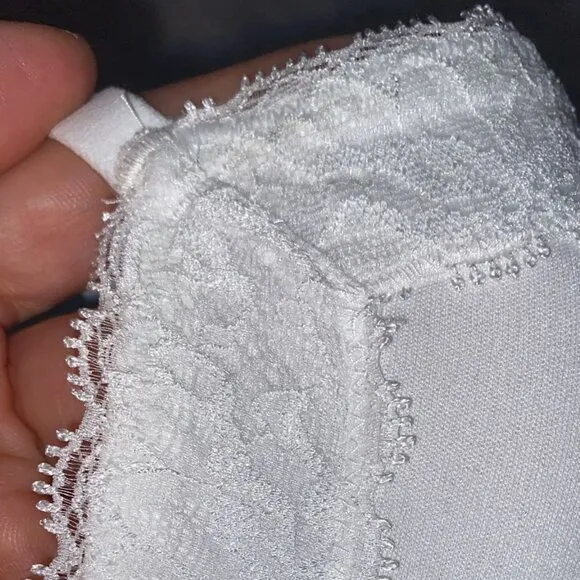 Natori discreet convertible bra