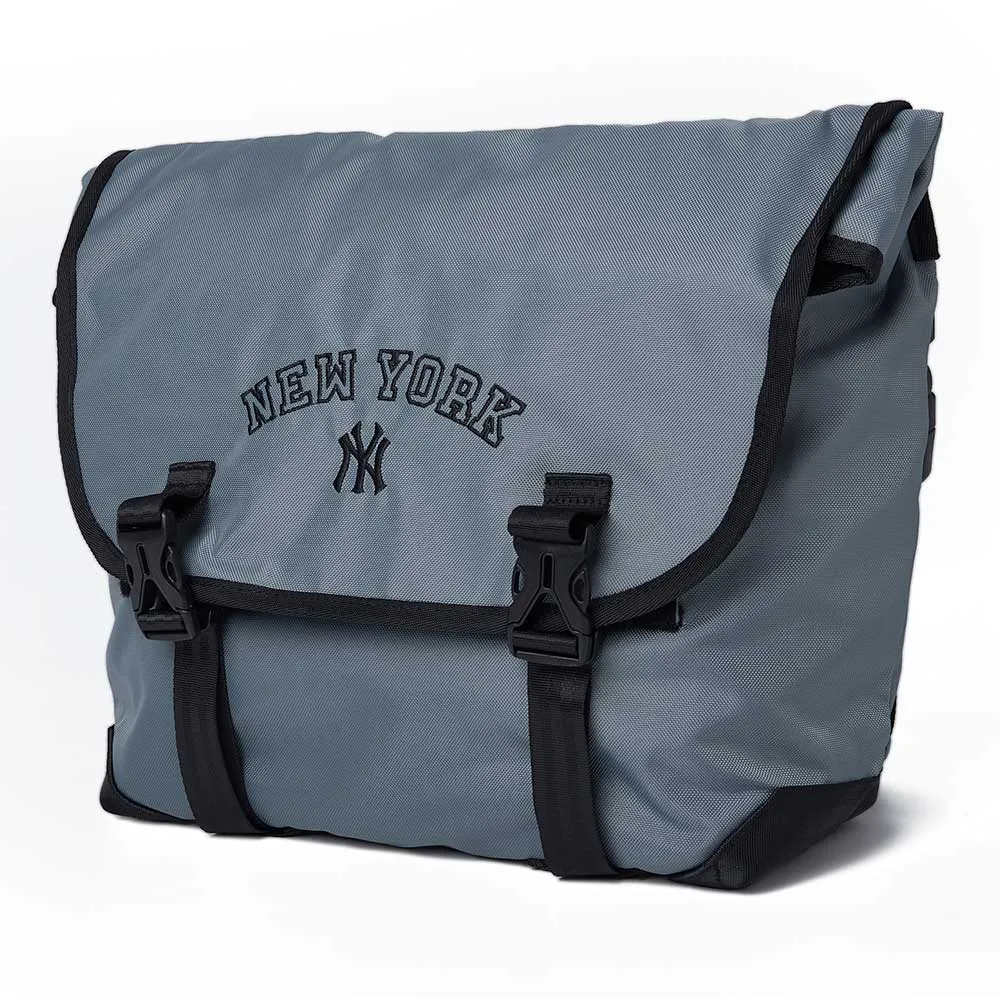 New Era New York Yankees MLB High School Blue Messenger Bag
