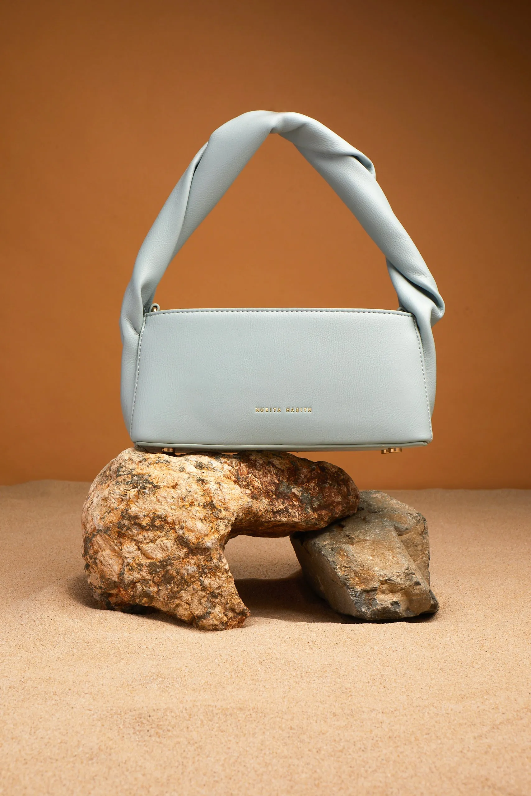 Nuri Twist Top Handle Handbag (Sky Blue)