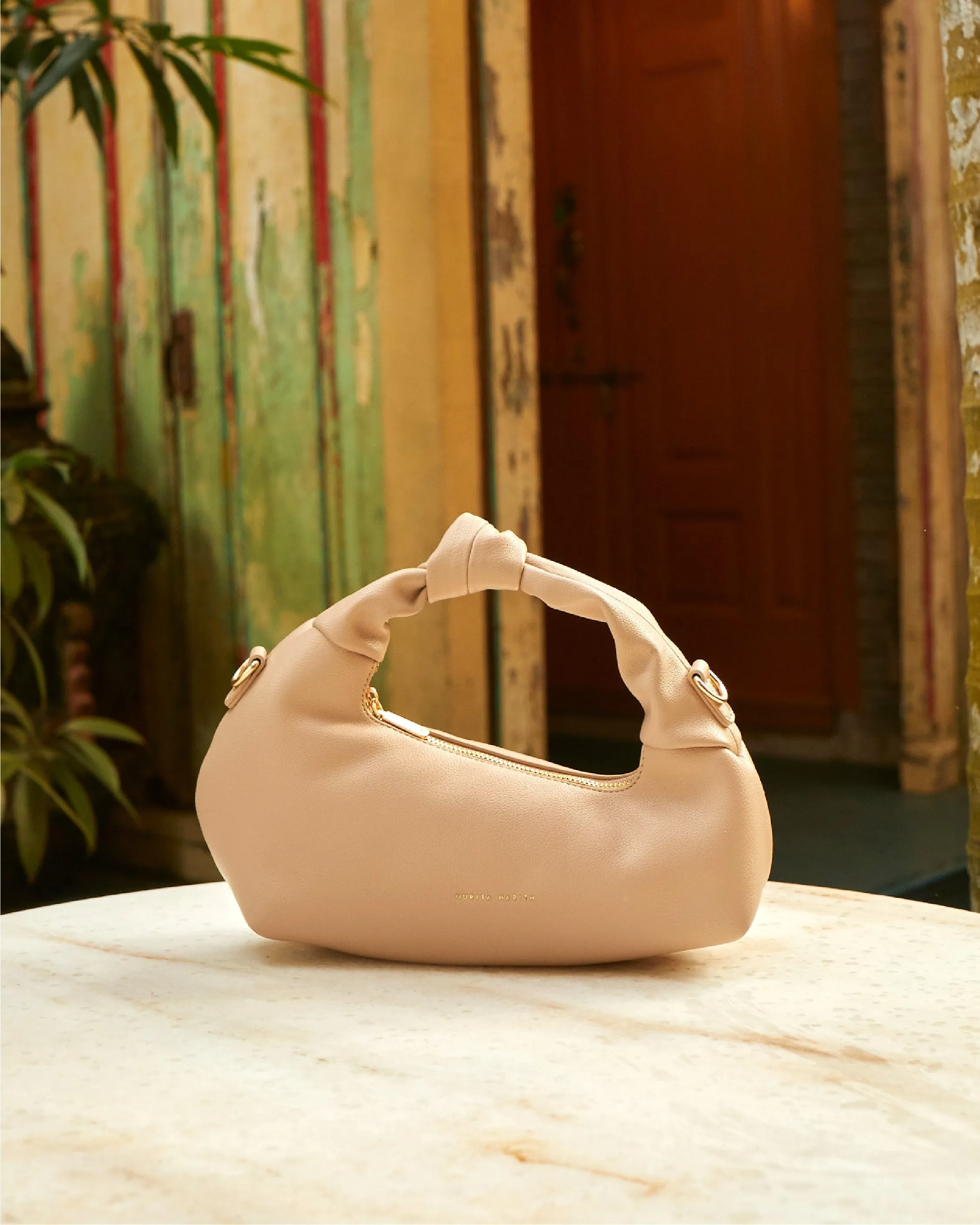 Nurita Harith Nanna Top Handle Puff Bag (Wheat)
