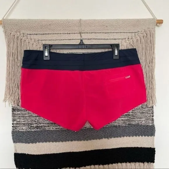 Oiselle Mac Roga Shorts Size 10 NWT